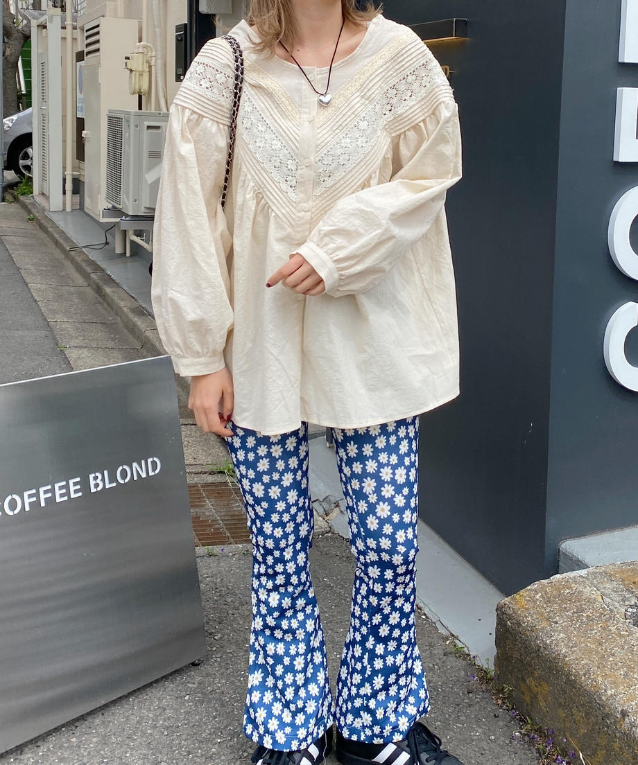 <SL2231664> cotton lace volume blouse