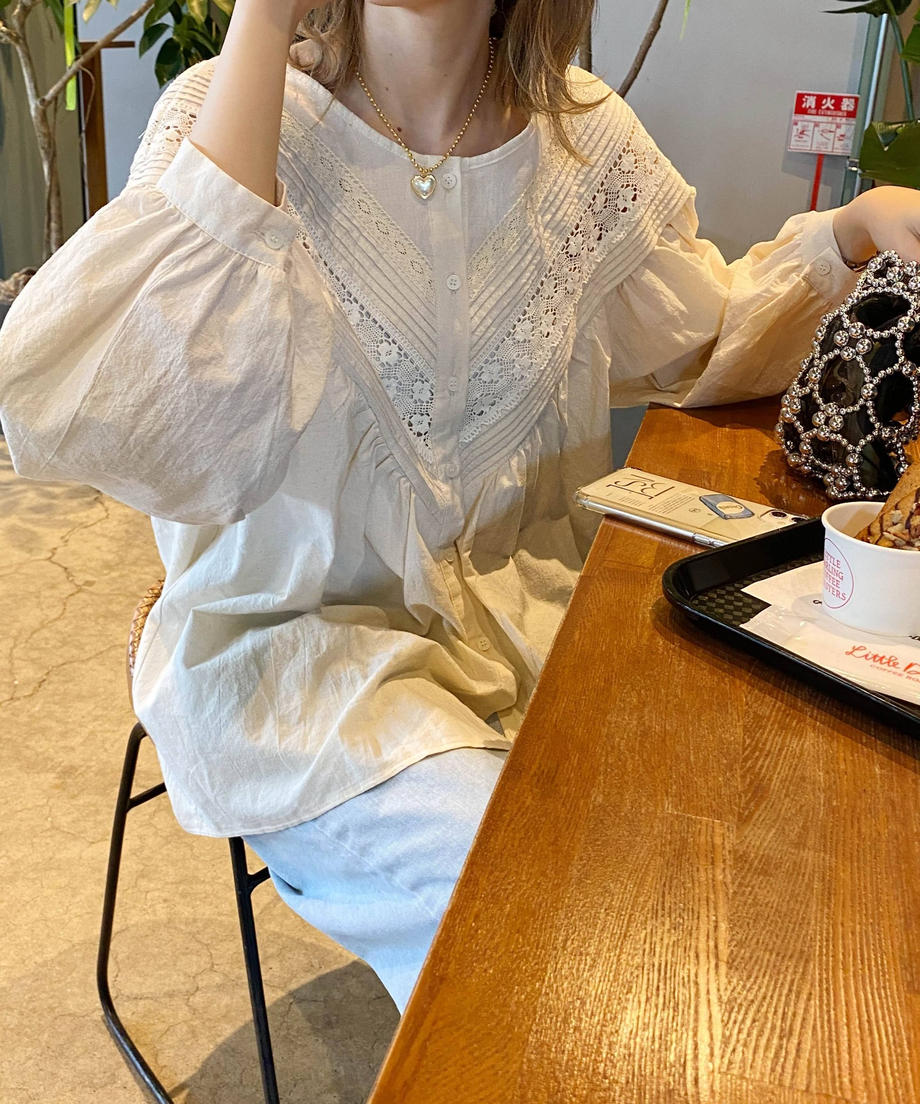 <SL2231664> cotton lace volume blouse
