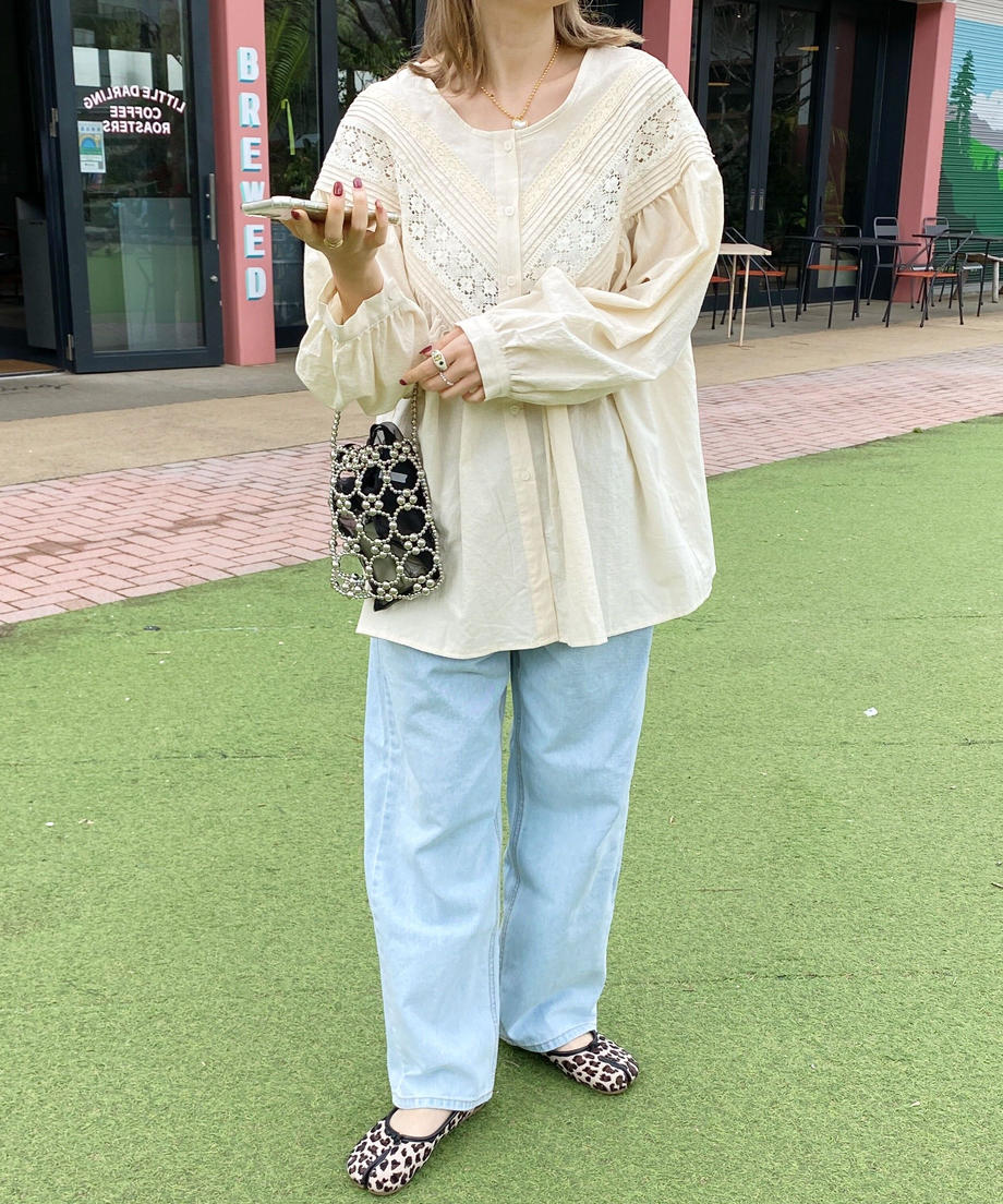 <SL2231664> cotton lace volume blouse