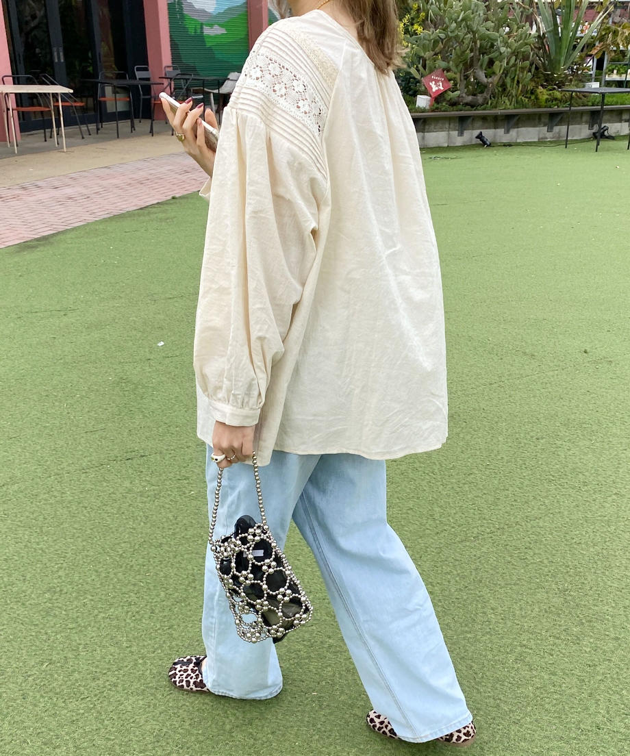 <SL2231664> cotton lace volume blouse