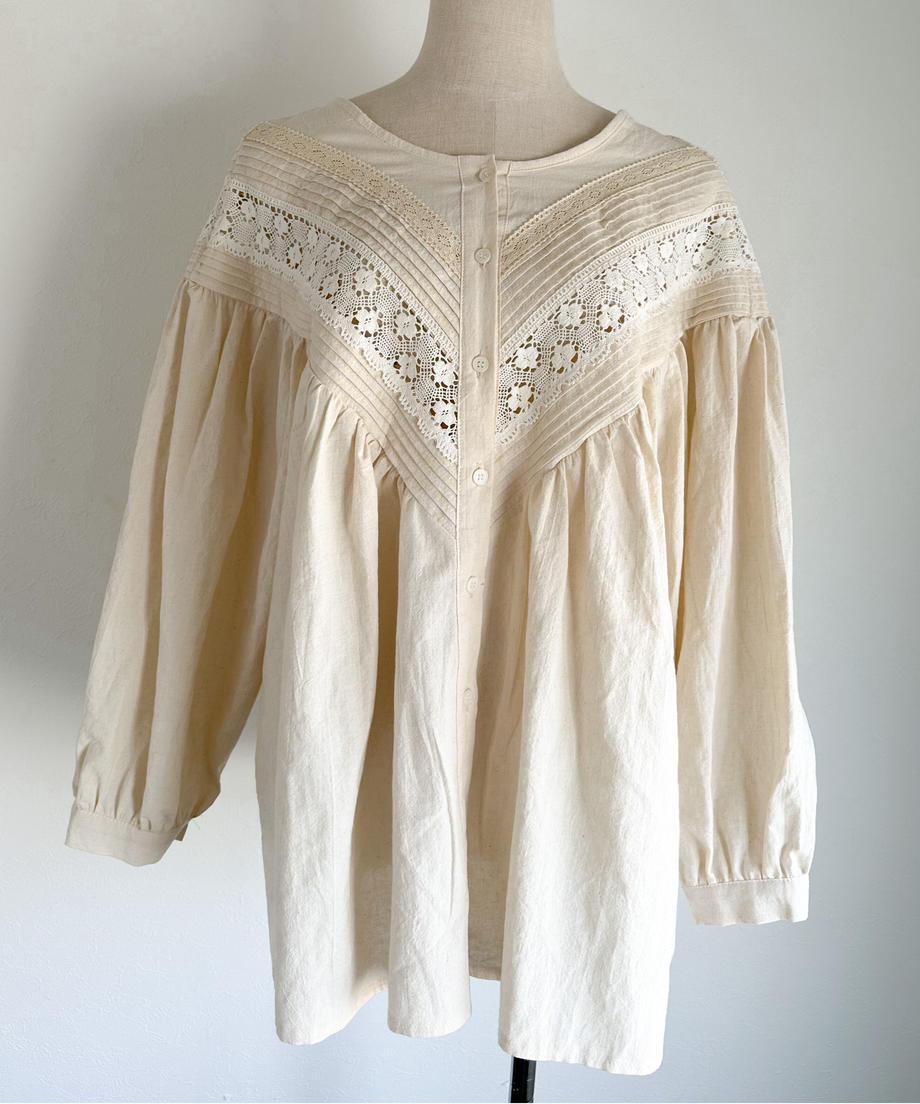 <SL2231664> cotton lace volume blouse