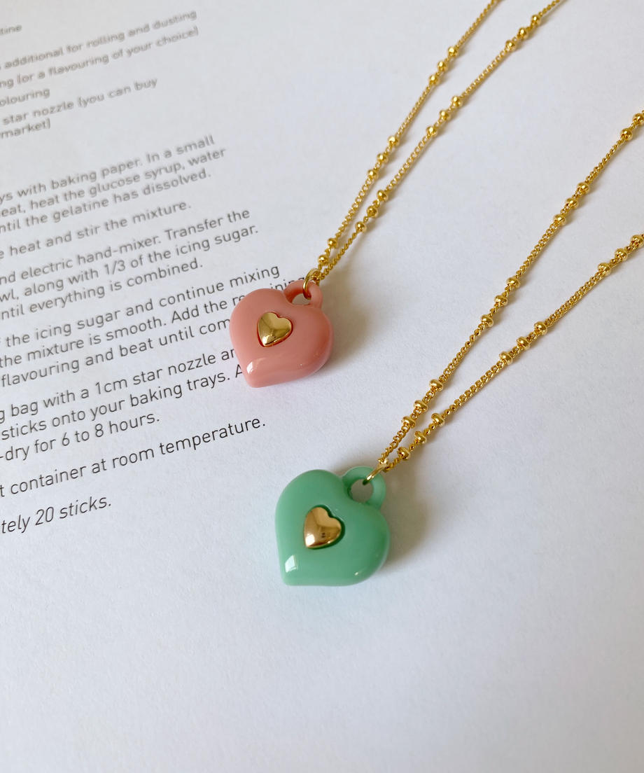 <SL4231608> color heart necklace
