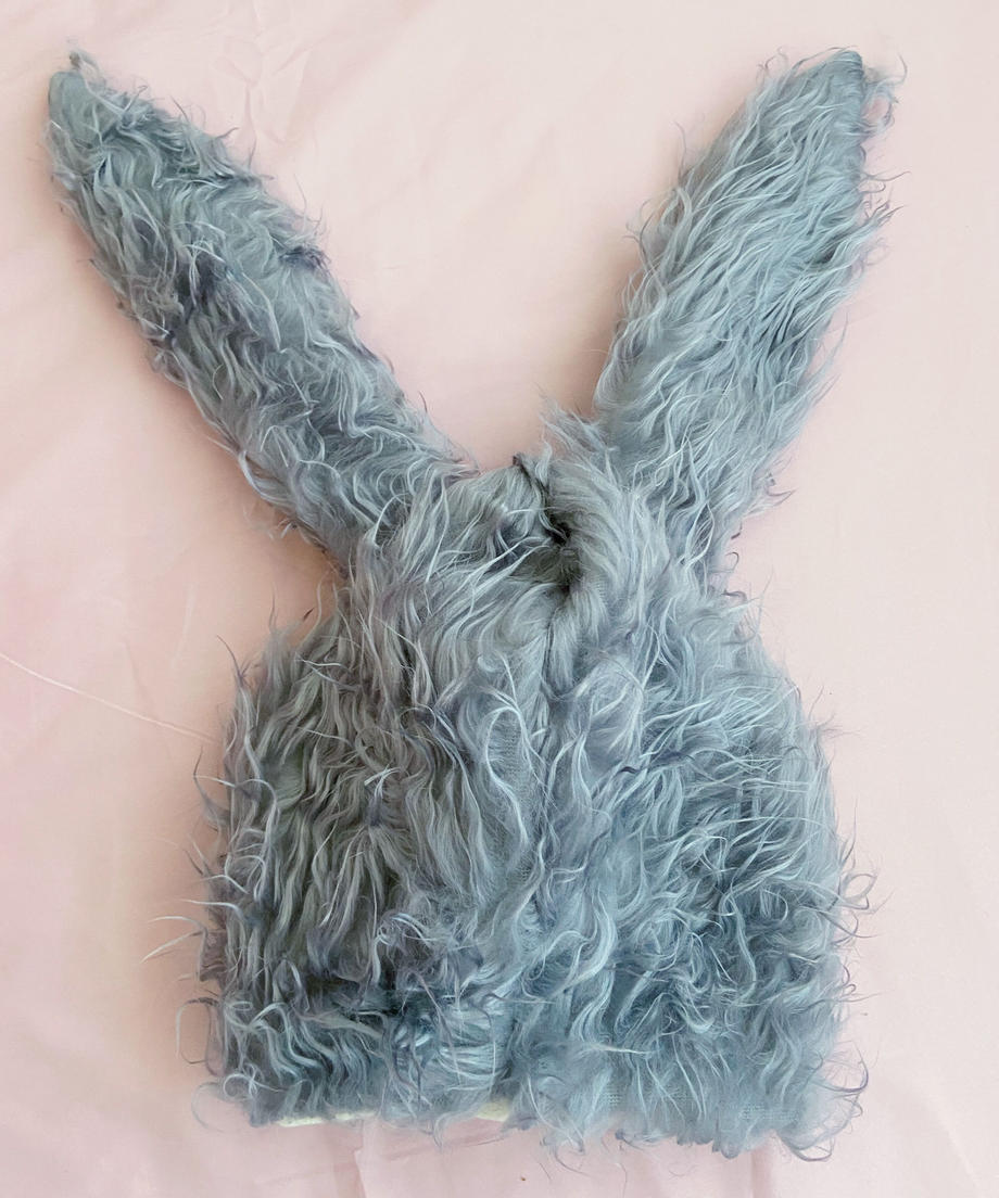 <SL8223803> うさぎフード