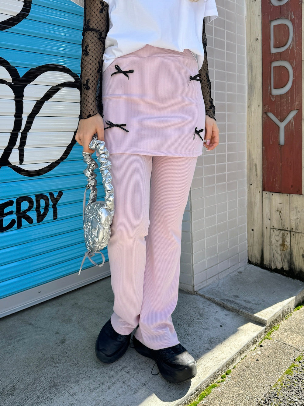 ＜SL2241632＞　リボンポイントレイヤードスカートパンツ