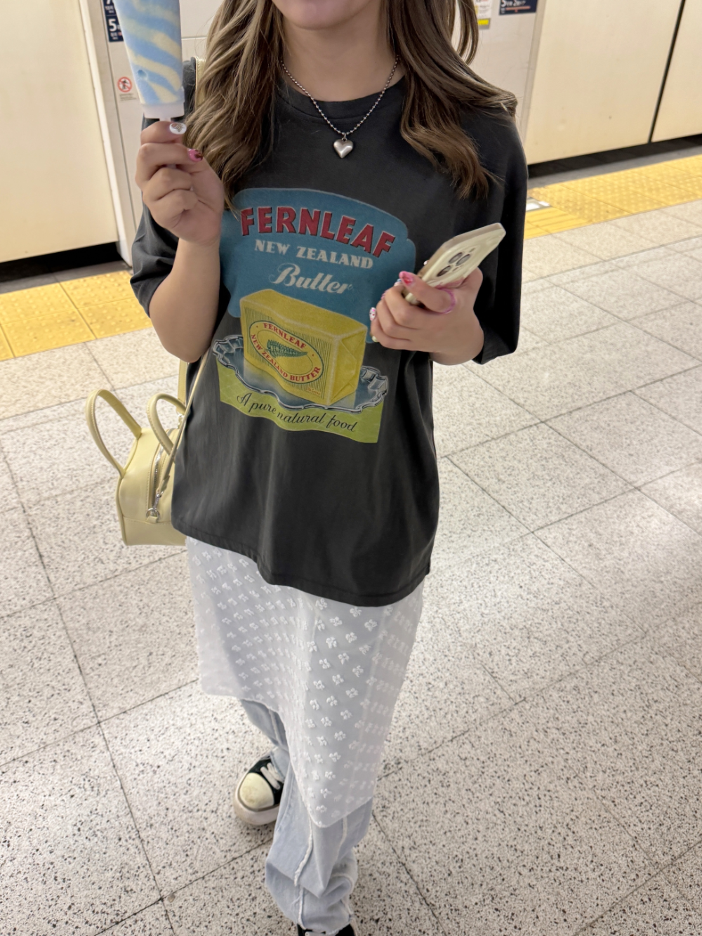 ＜SL2234662＞　レースVネックワンピース