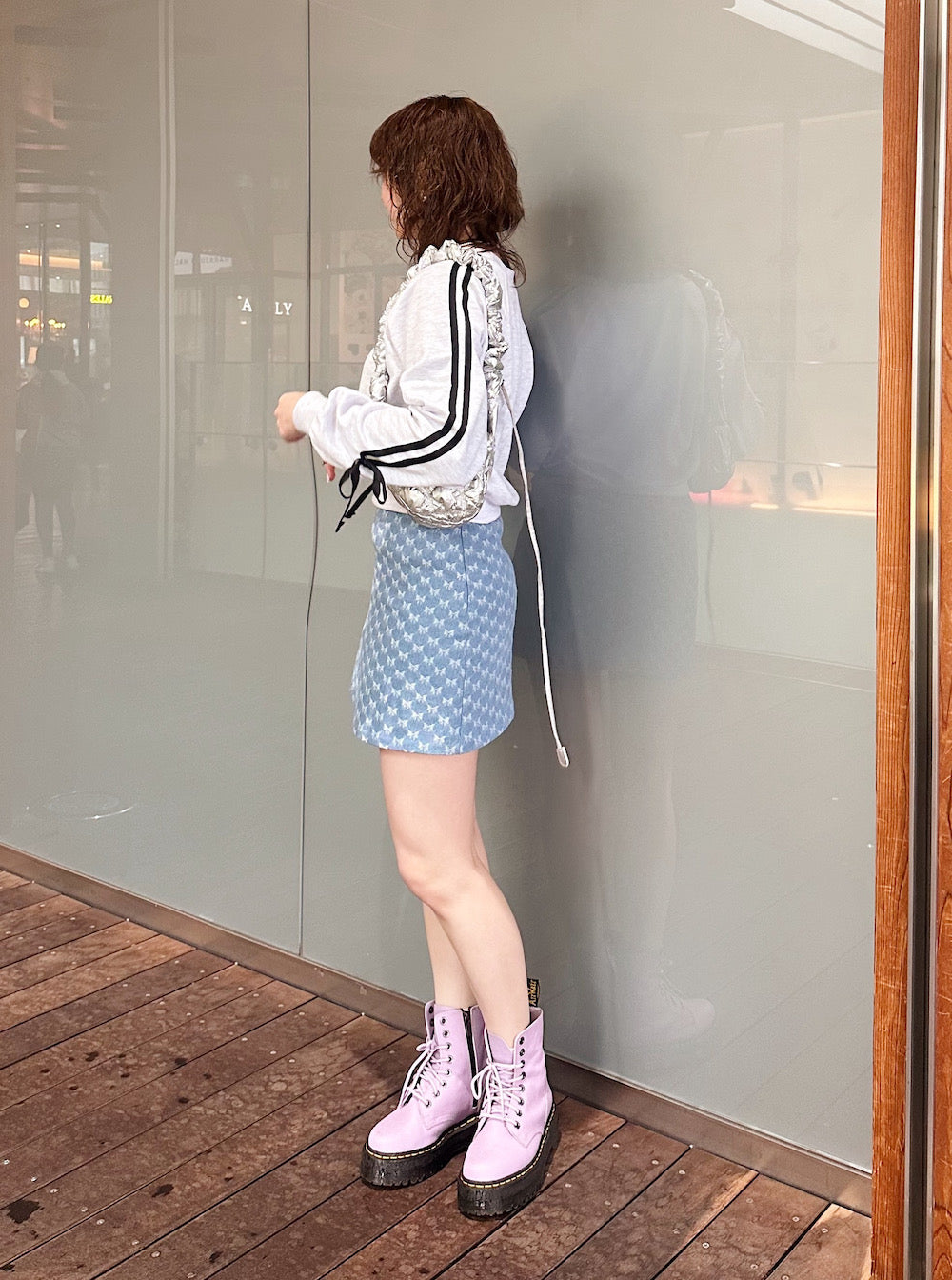 ＜SL2241605＞　袖リボンスウェット