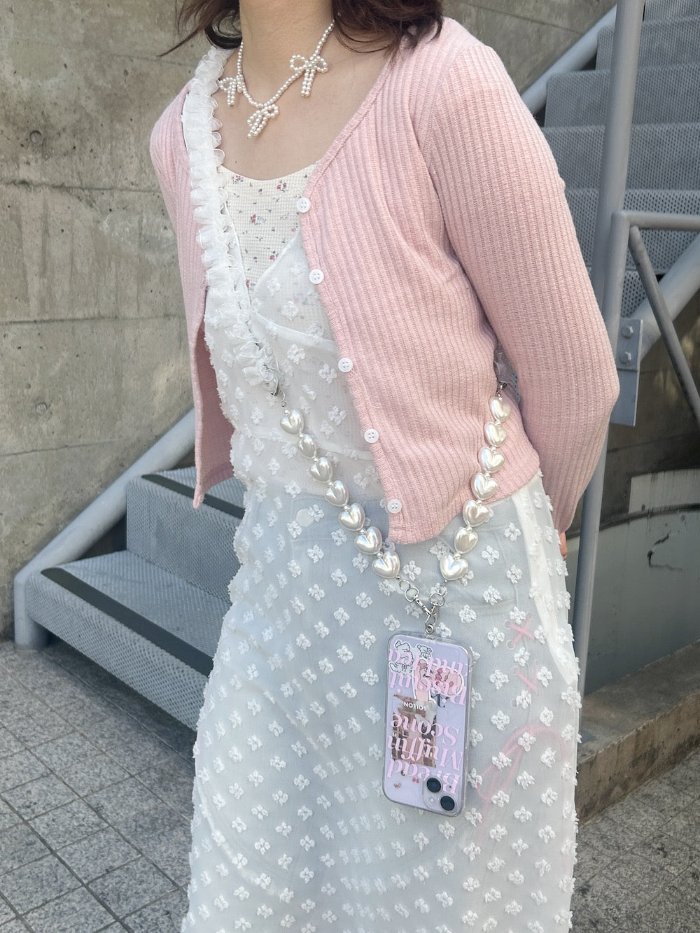 ＜SL4241604＞　チュールハートスマホショルダーストラップ