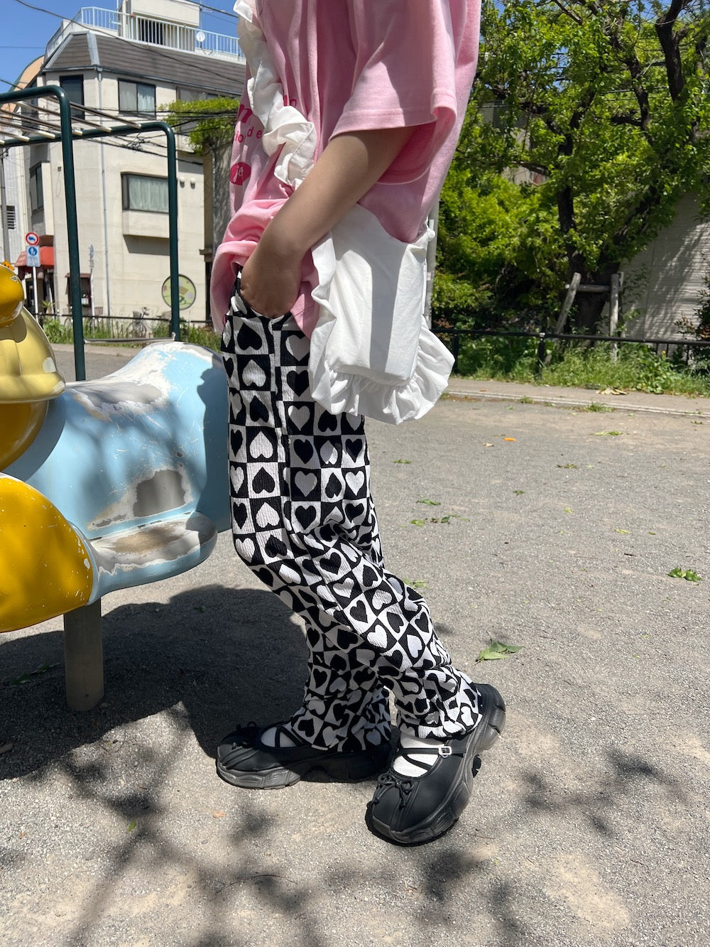＜SL2241611＞　ハートプリーツパンツ