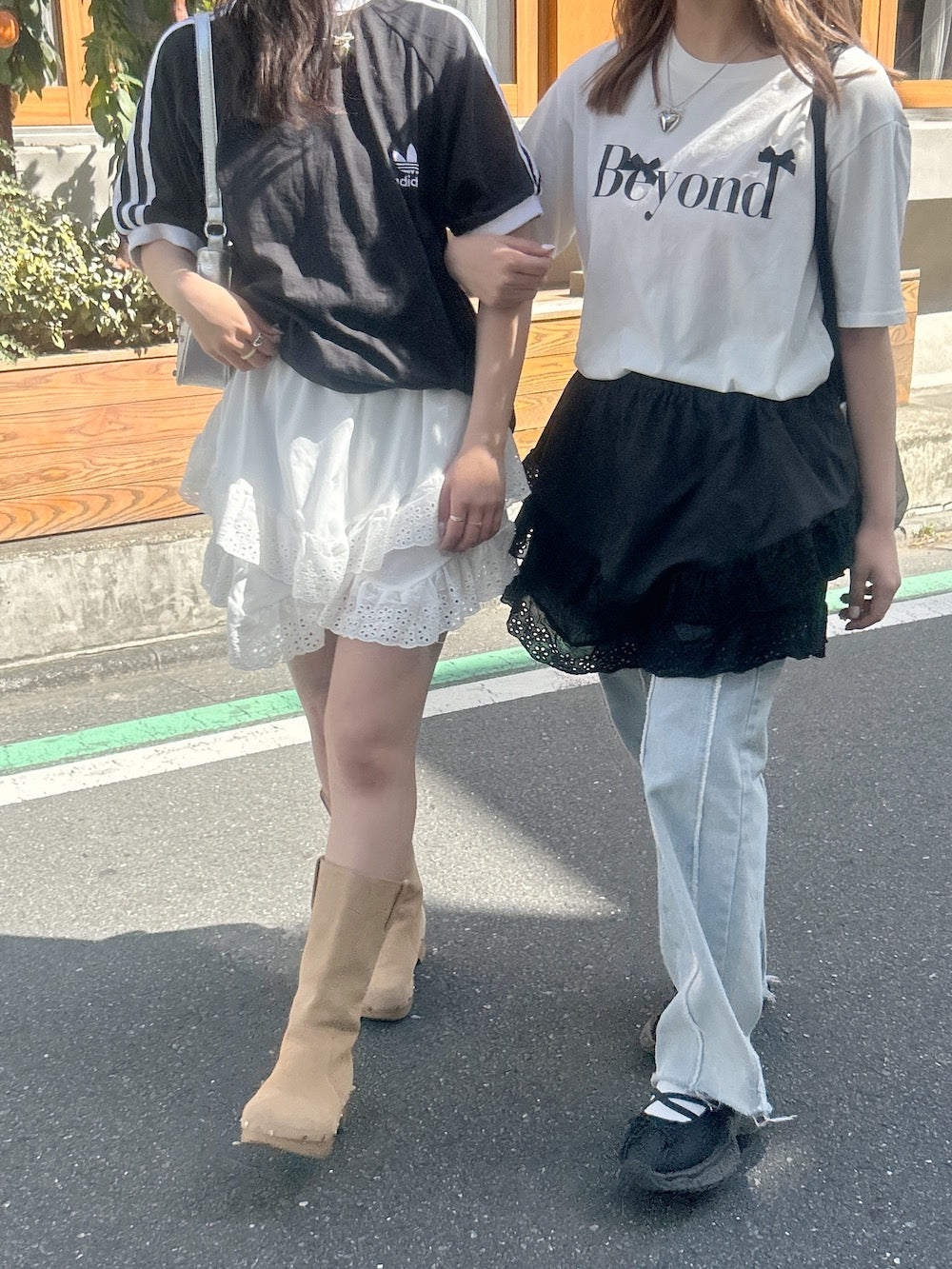 ＜SL2241618＞　Beyond ribbon tee