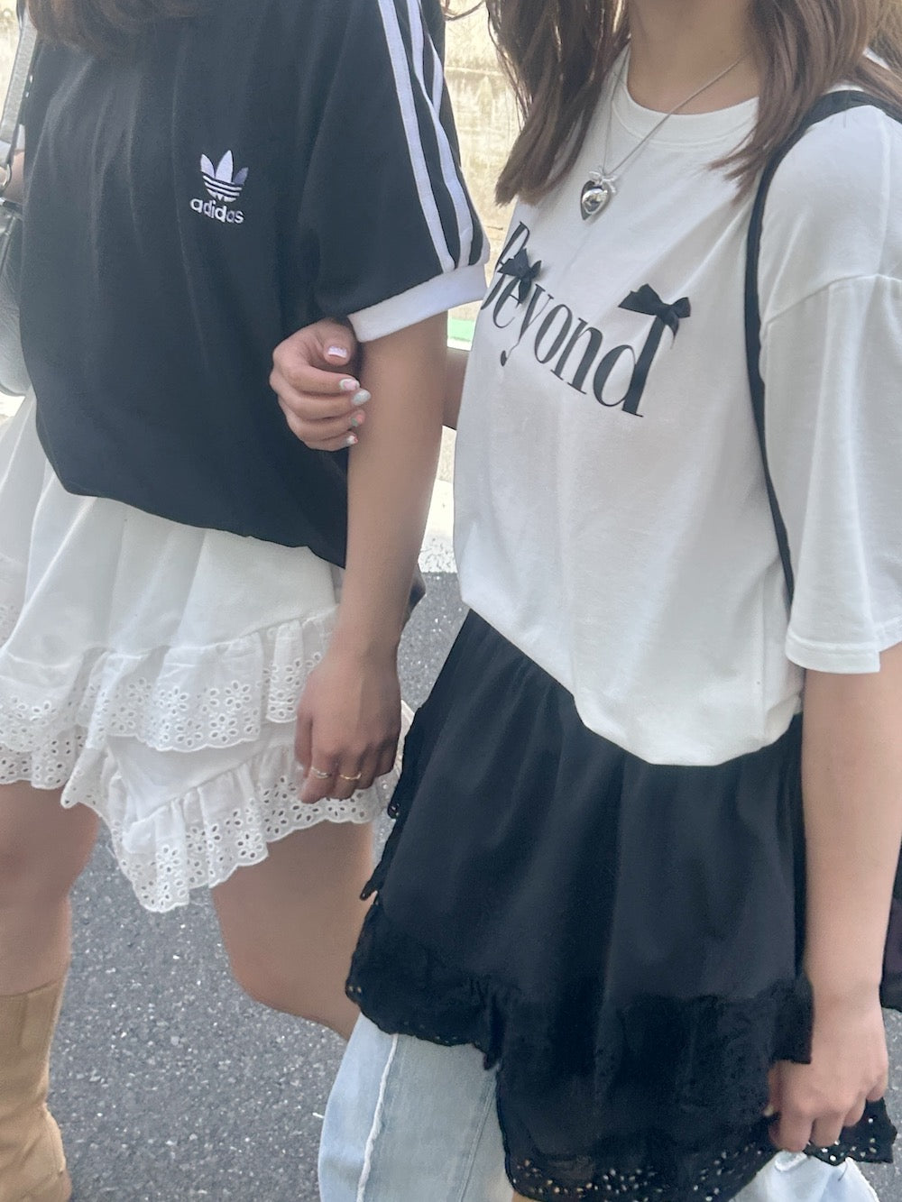 ＜SL2241618＞　Beyond ribbon tee