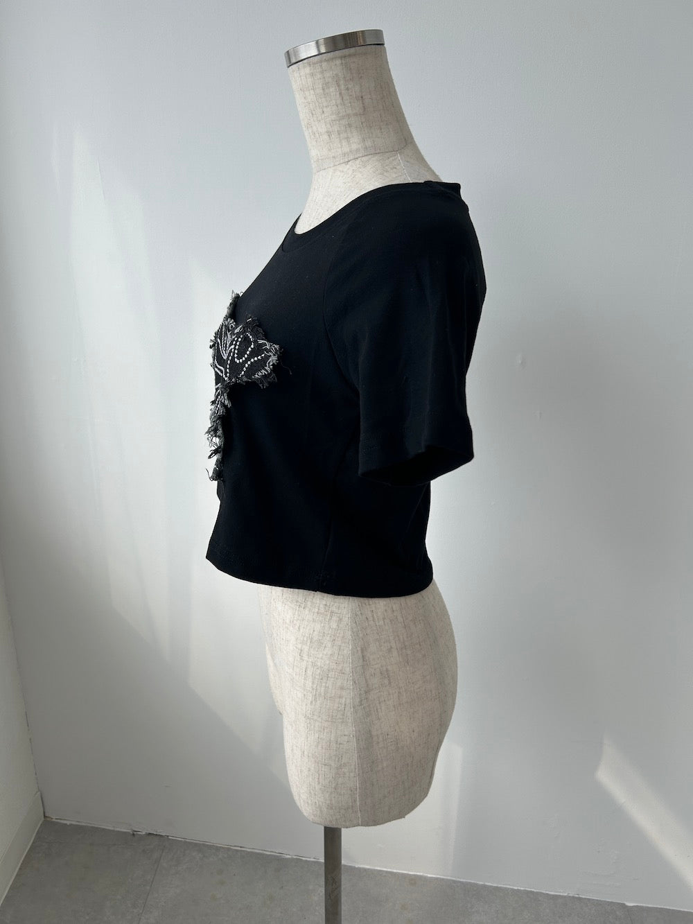 ※ラスト3点！＜GR2242504＞　バタフライTシャツ