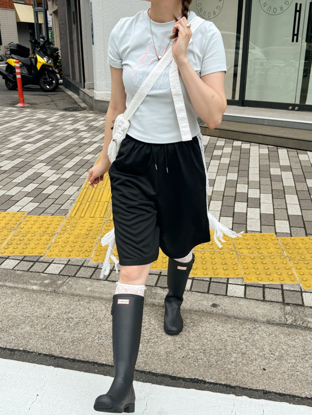 ＜SL2242610＞　リボンクロップドTシャツ