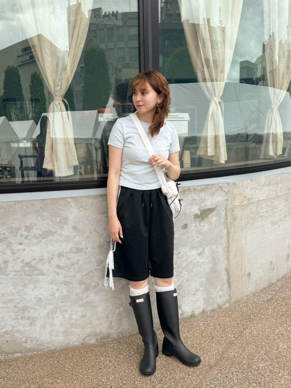 ＜SL2242610＞　リボンクロップドTシャツ