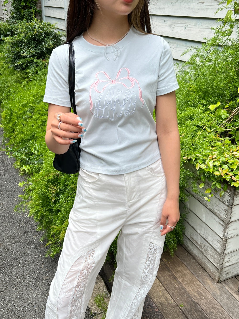 ＜SL2242610＞　リボンクロップドTシャツ