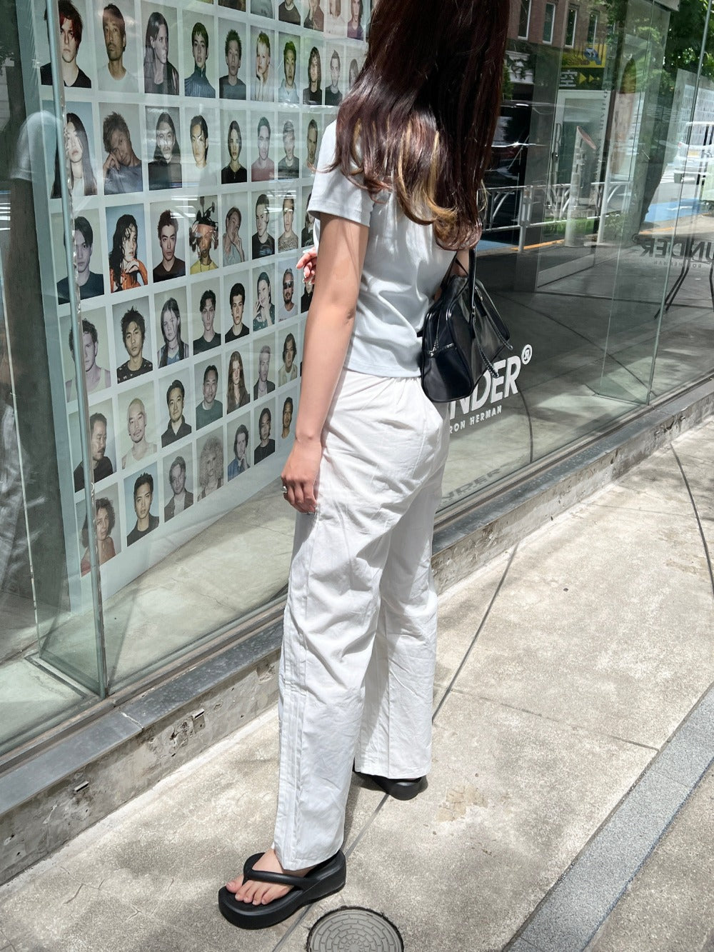 ＜SL2242609＞　レーススリットパンツ