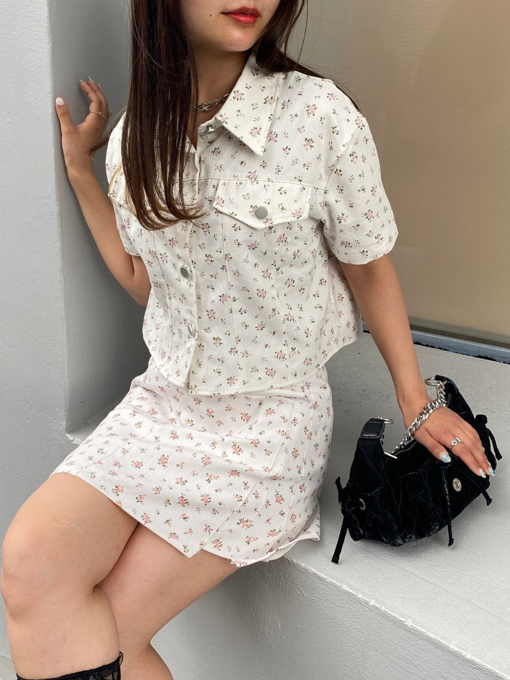 ＜SL2242641＞　小花柄ミニスカート