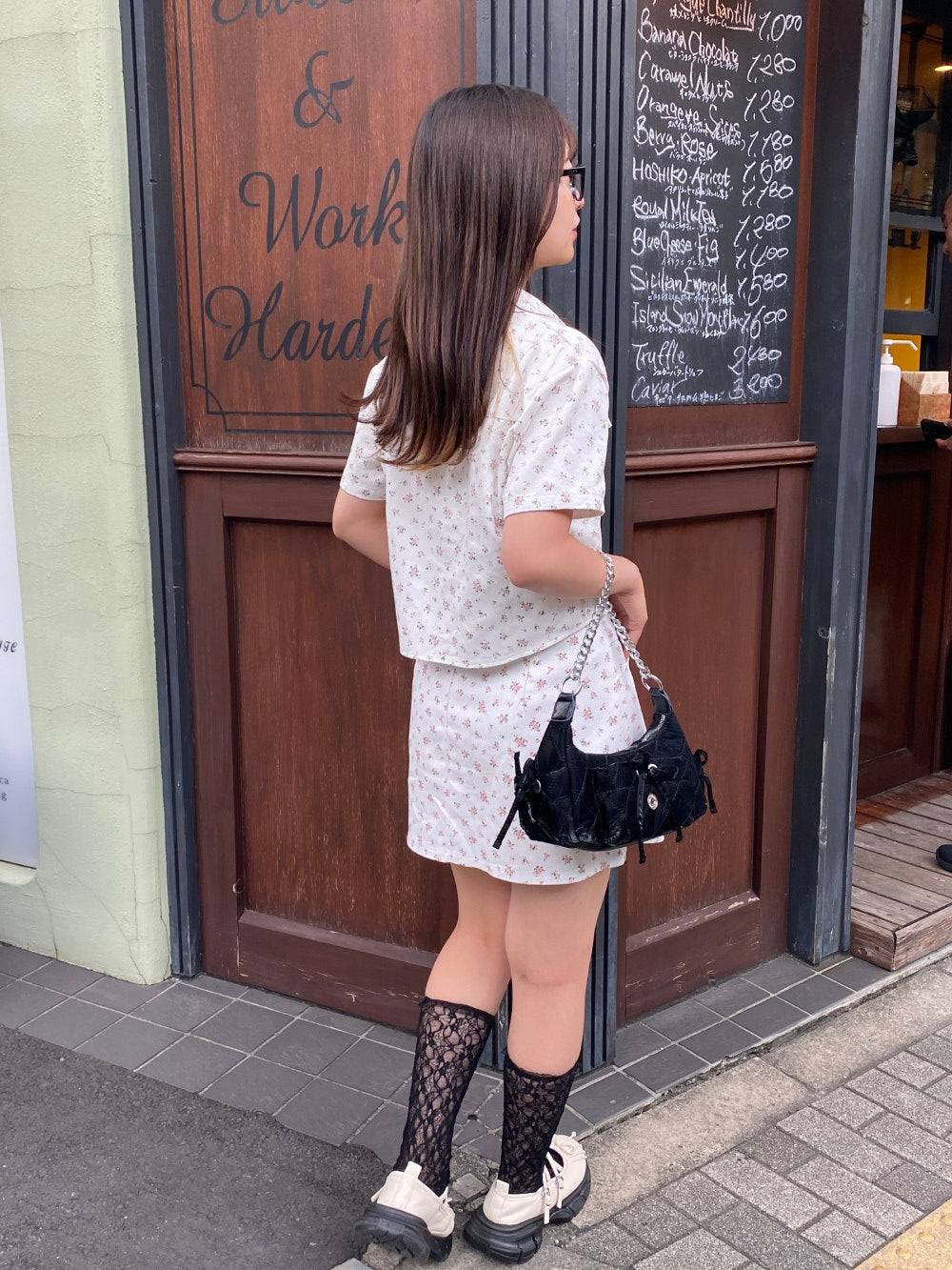 ＜SL2242641＞　小花柄ミニスカート