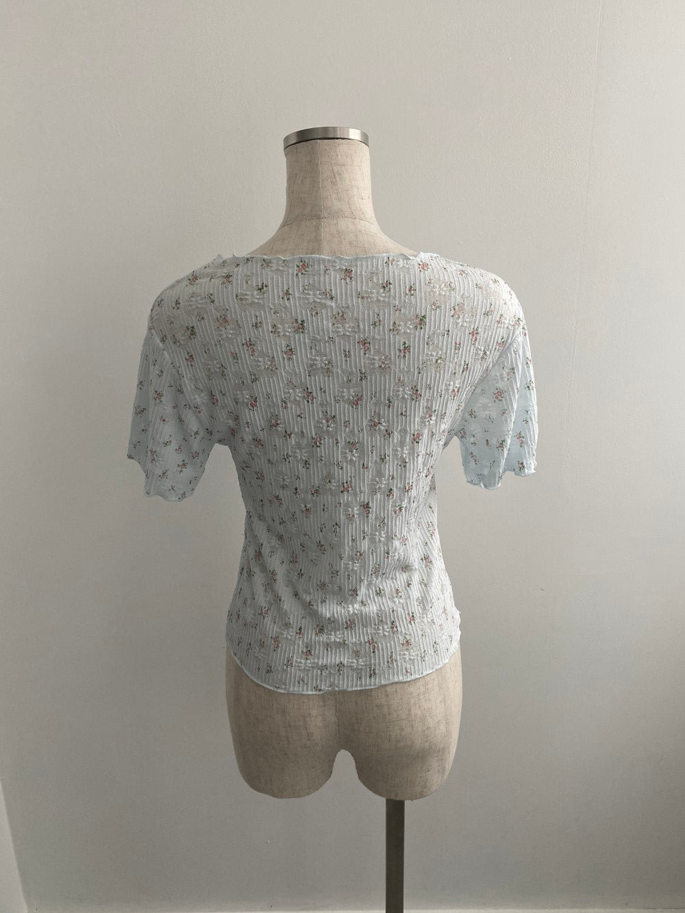 ＜SL2242639＞　flower tee
