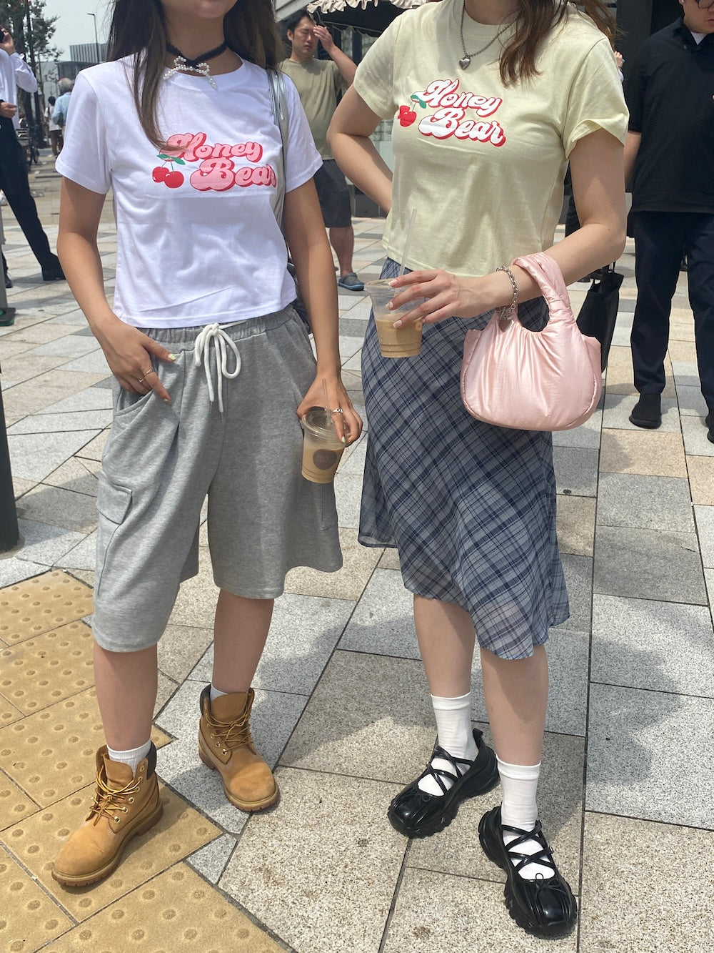 ＜SL2242678＞　チェリークロップドTシャツ