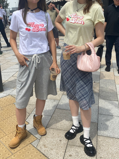 ＜SL2242678＞　チェリークロップドTシャツ