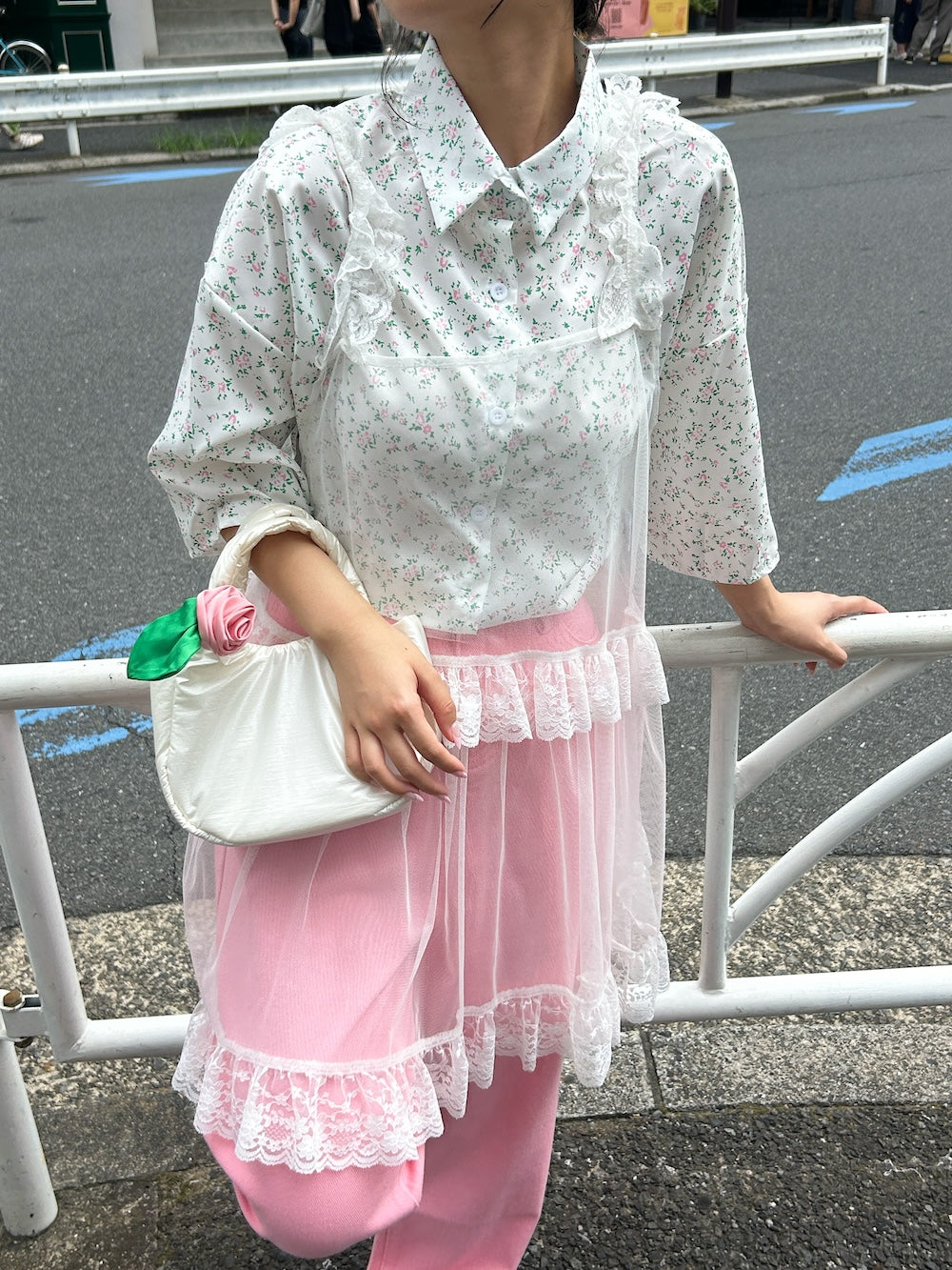 ＜SL2243607＞　フラワールーズシャツ