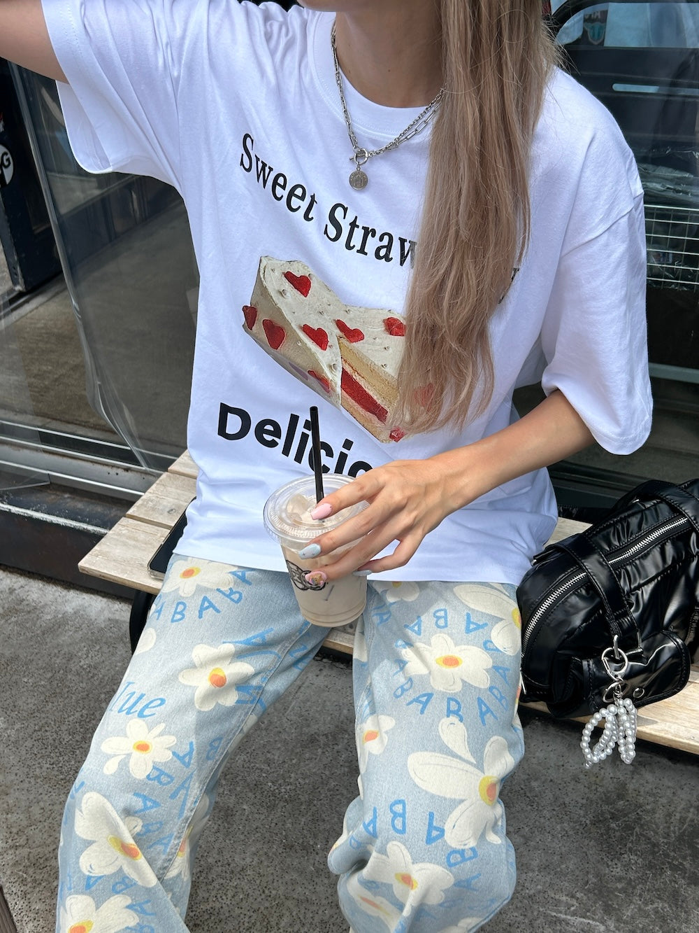 ＜SL2242679＞　strawberry T
