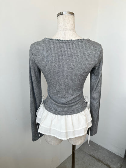 ＜SL2244666＞　ヘンリーネック切り替えフリルチュニック