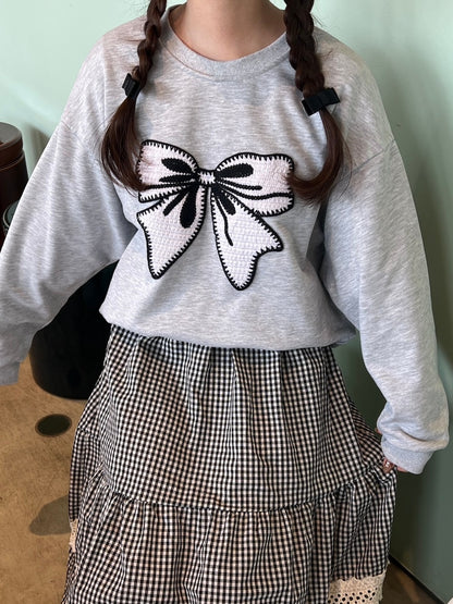 ＜RN2244006＞　リボン刺繍スウェット