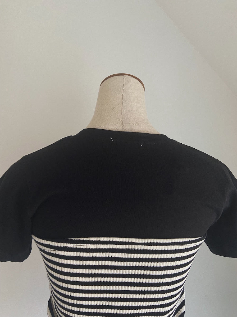 ＜SL2232713＞　ボーダービスチェレイヤードTOPS