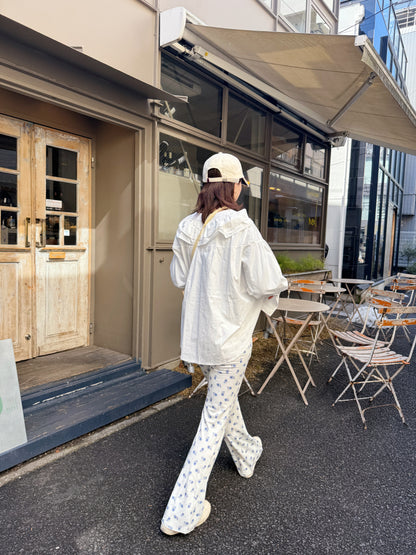 ＜SL2234653＞　フラワーフレアパンツ