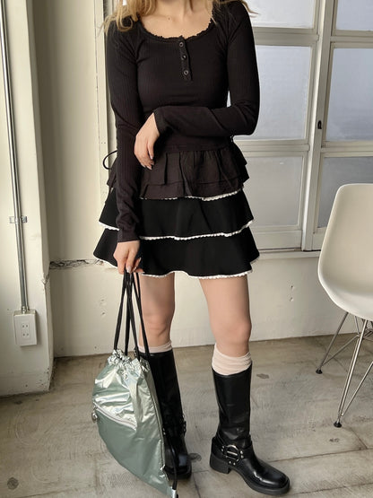 ＜SL2244666＞　ヘンリーネック切り替えフリルチュニック
