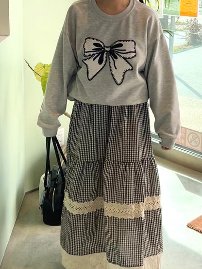 ＜RN2244006＞　リボン刺繍スウェット