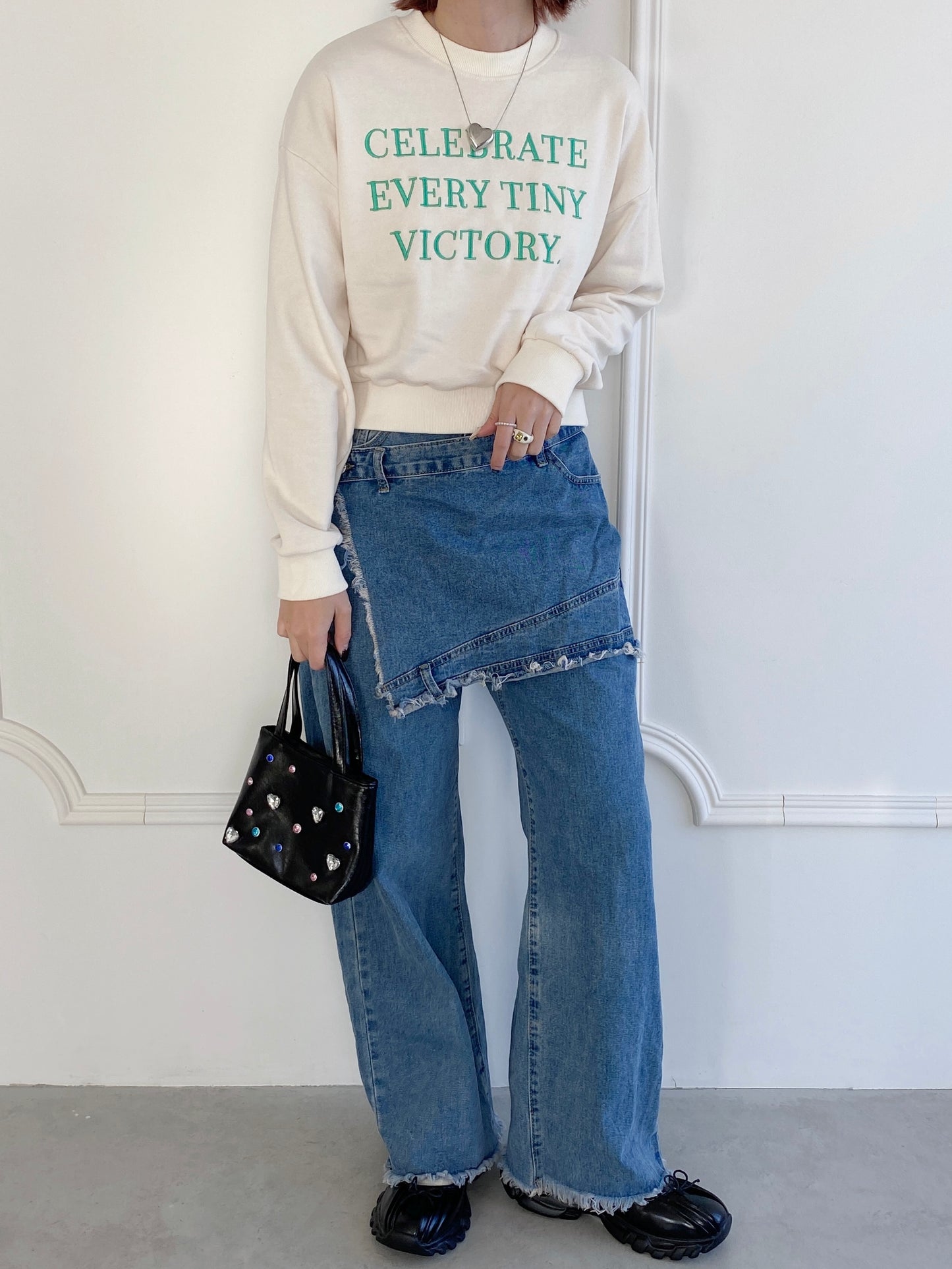1,000円オフ！＜SL2234611＞　lettering middleスウェット