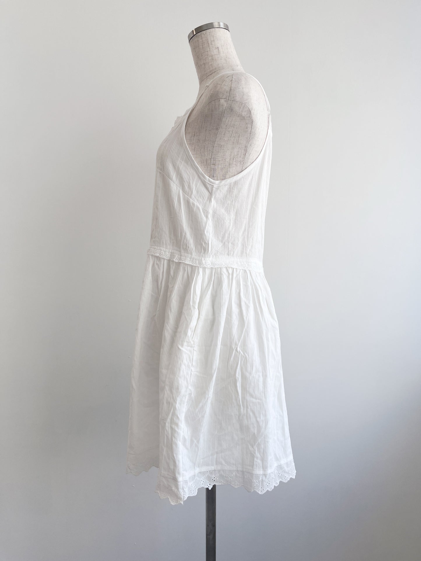 ＜IT2242408＞　コットンレースチュニック