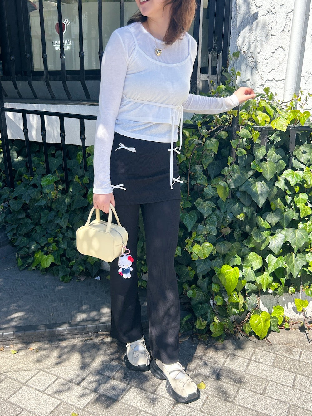 ＜SL2241632＞　リボンポイントレイヤードスカートパンツ