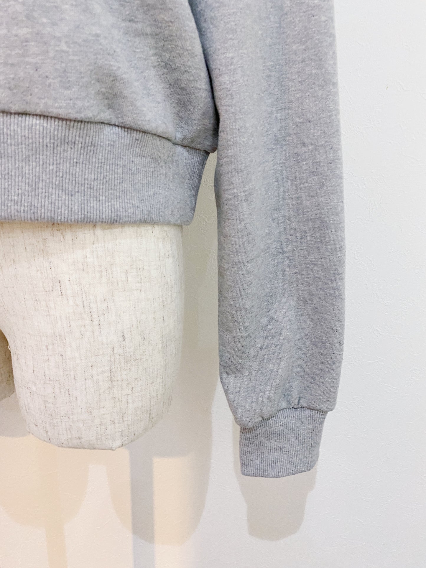 1,000円オフ！＜SL2234611＞　lettering middleスウェット