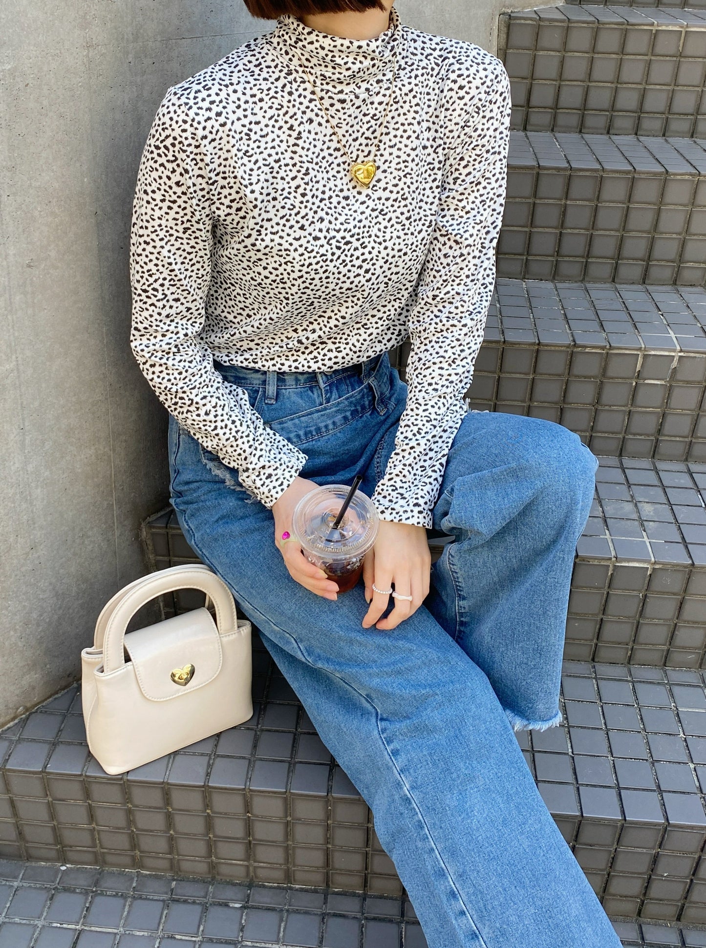 ＜SL2233680＞　ダルメシアンハイネックトップス
