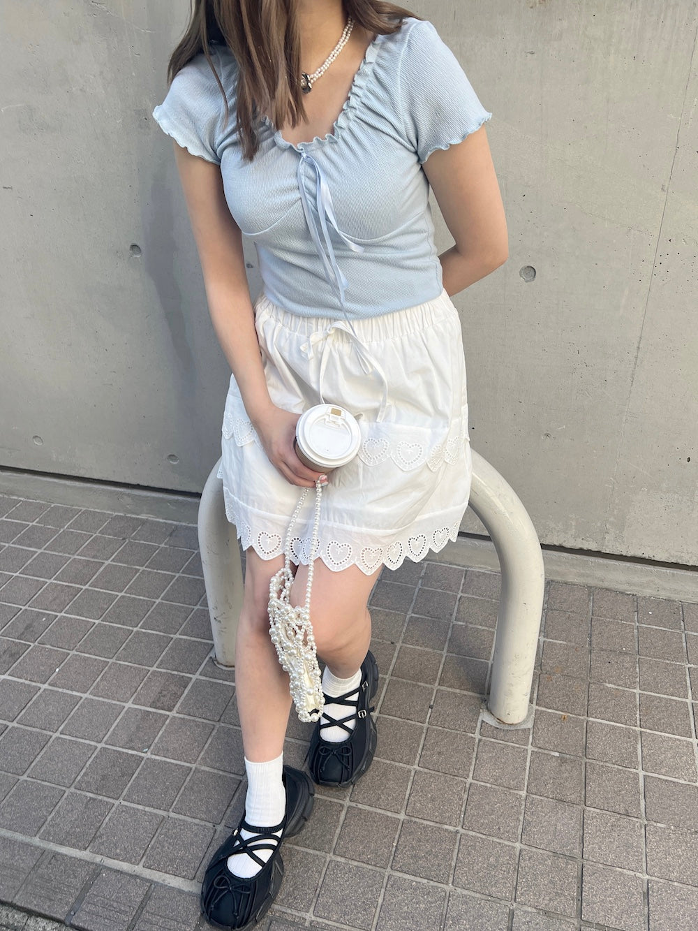 ＜SL2241644＞　ギャザーリボントップス