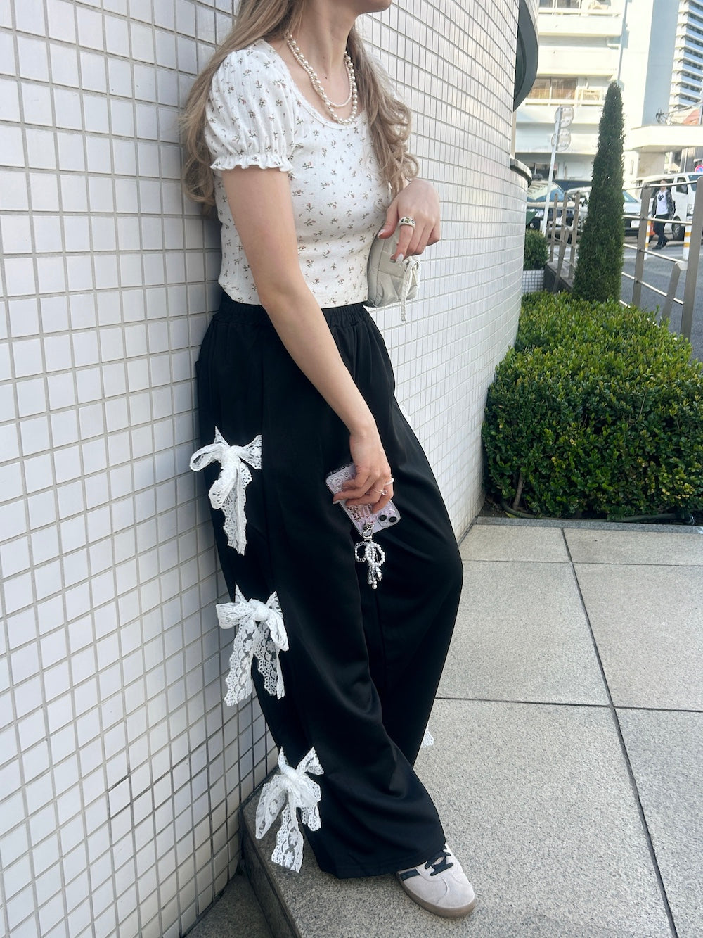 ＜SL2222721＞　小花柄パフスリーブTOPS