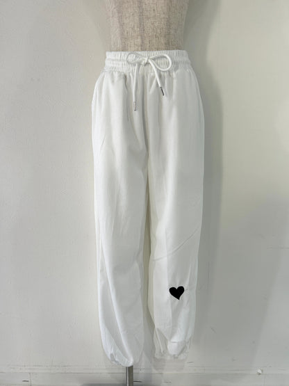 1,000円オフ！＜AN2234328＞　ハートスウェットパンツ