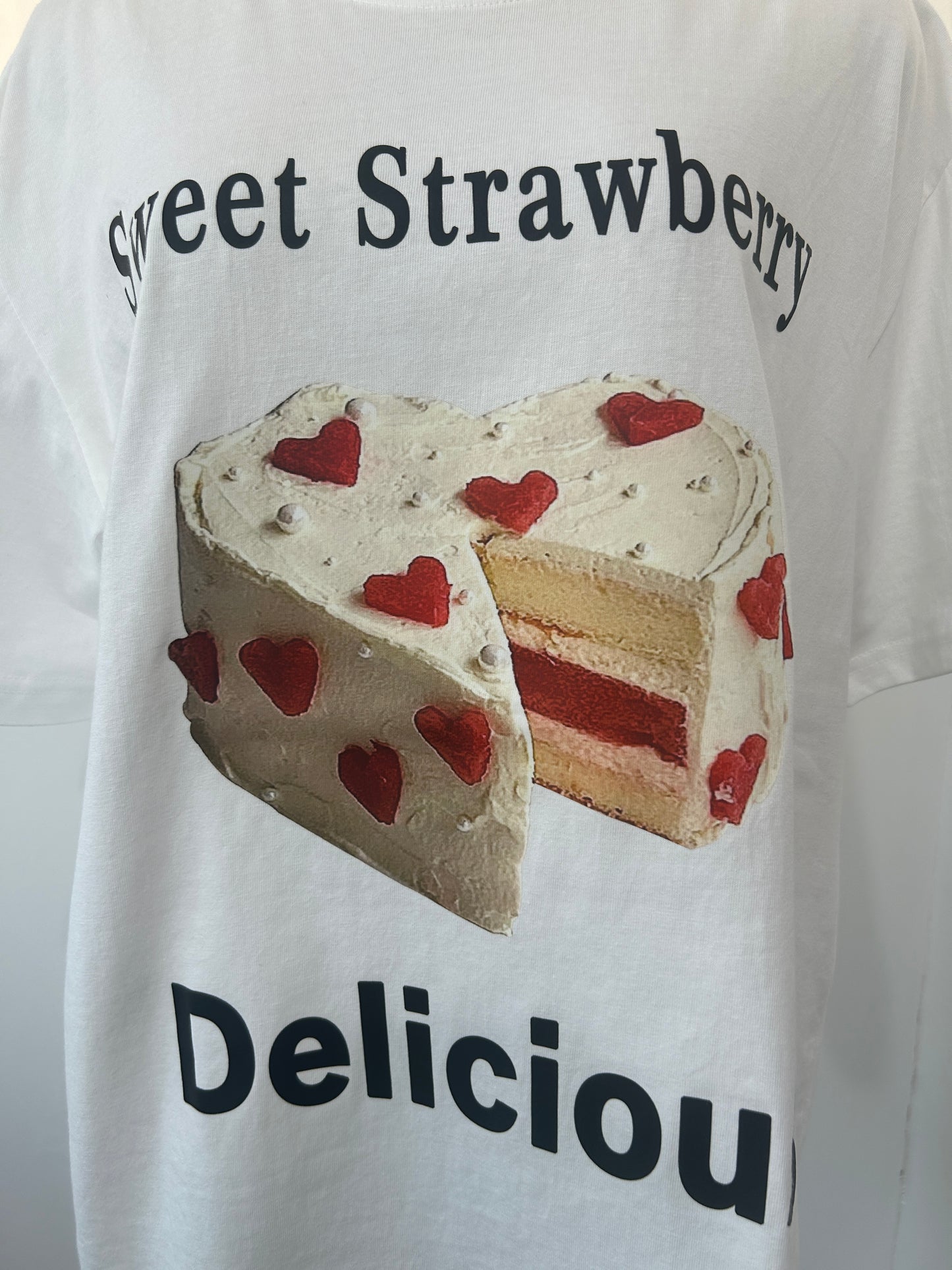 ＜SL2242679＞　strawberry T