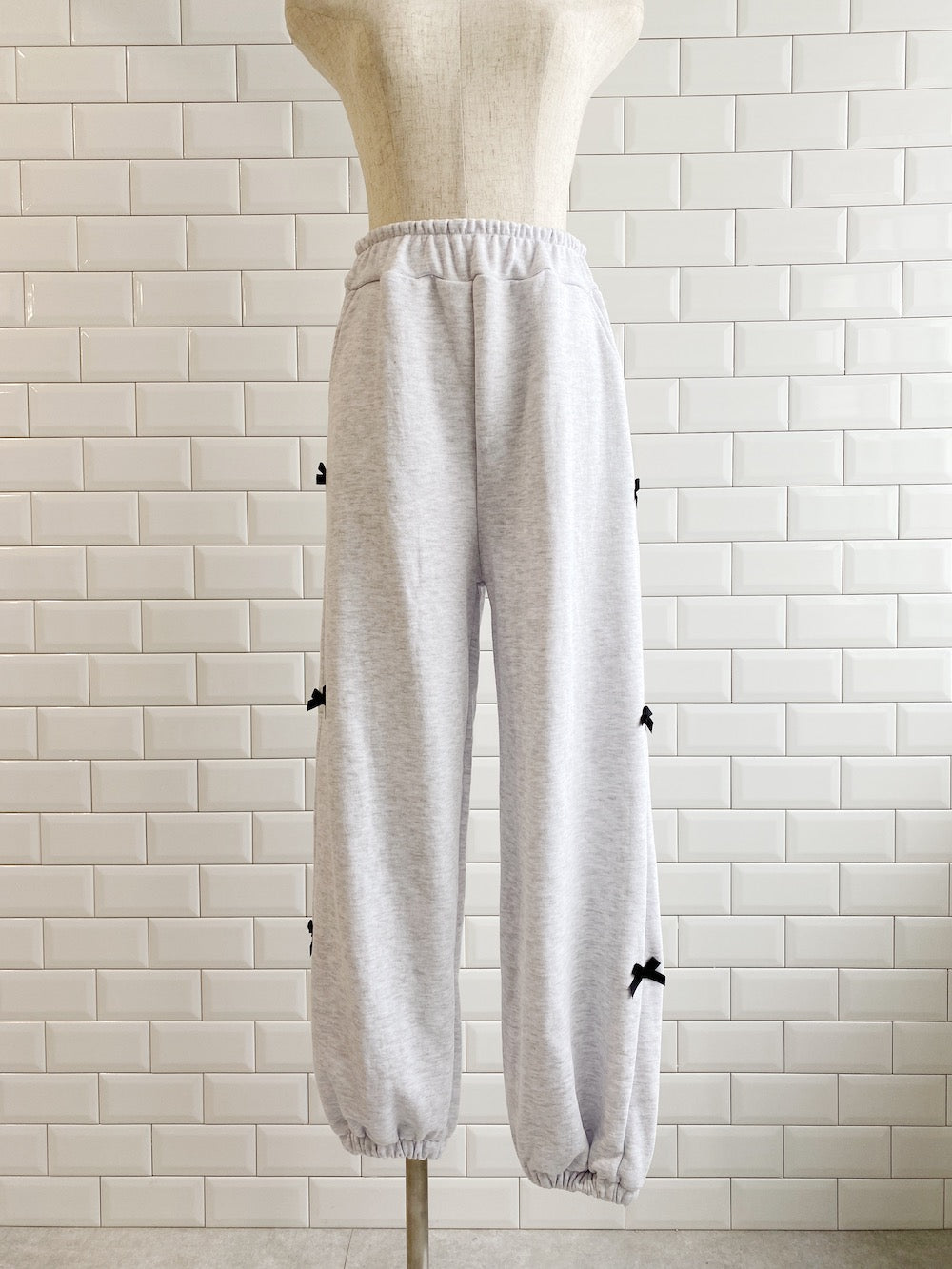 ＜SL2241630＞　side ribbon sweat pants