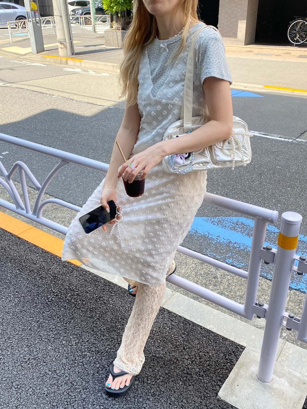 ＜SL2234662＞　レースVネックワンピース