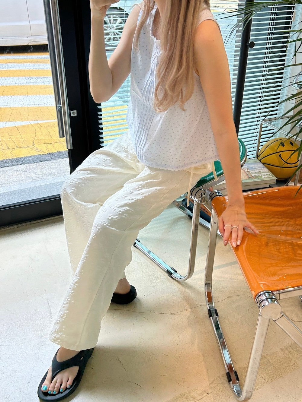 ＜SL2241665＞　フラワーエンボスパンツ