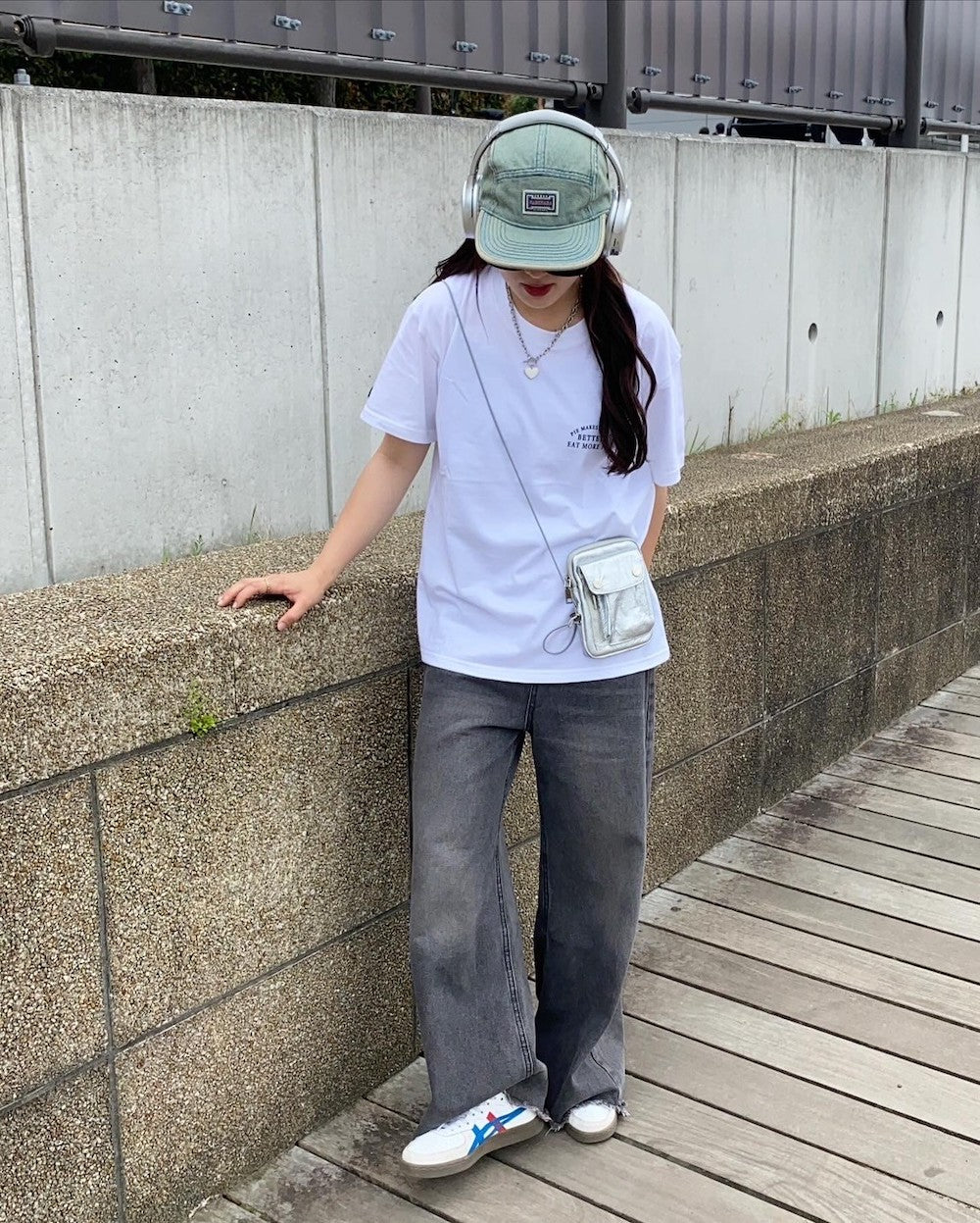 ＜CH2242812＞　ウエストリボンルーズデニム