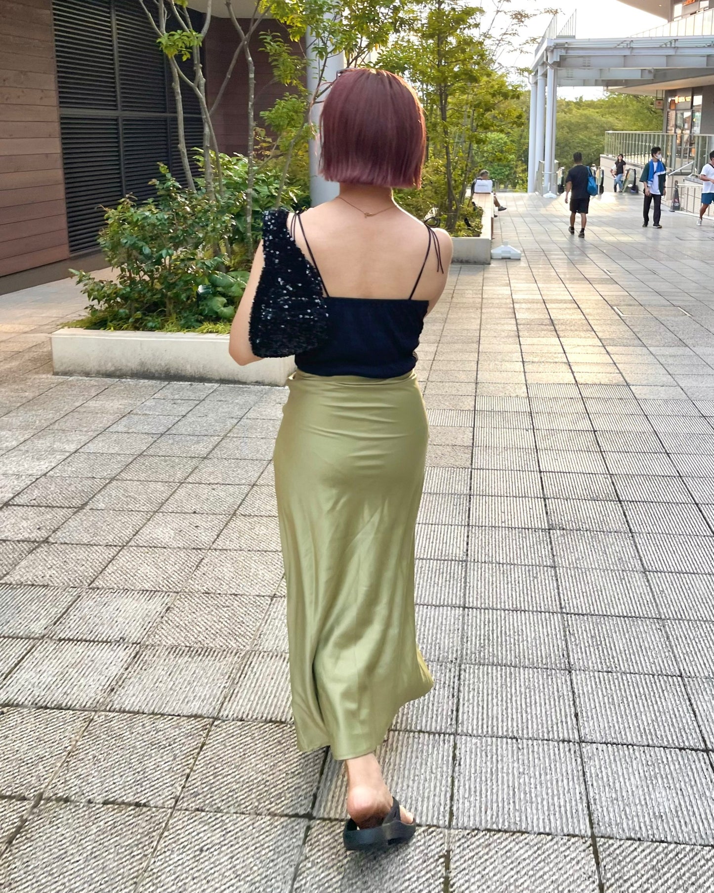 ♥＜LT2233108＞　サテンスカート