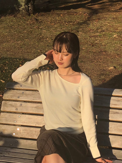 ＜IN2244702＞　アシンメトリーバイカラーヘムニット