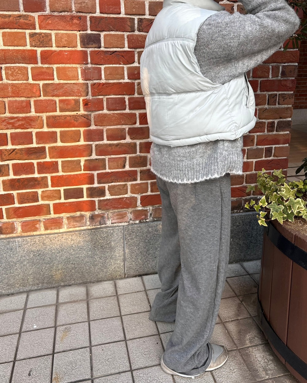 ＜LI2244104＞　ウエストゴムルーズパンツ