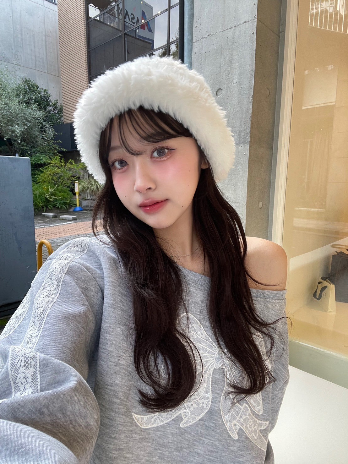 ＜QU4233227＞　ファーバケットハット
