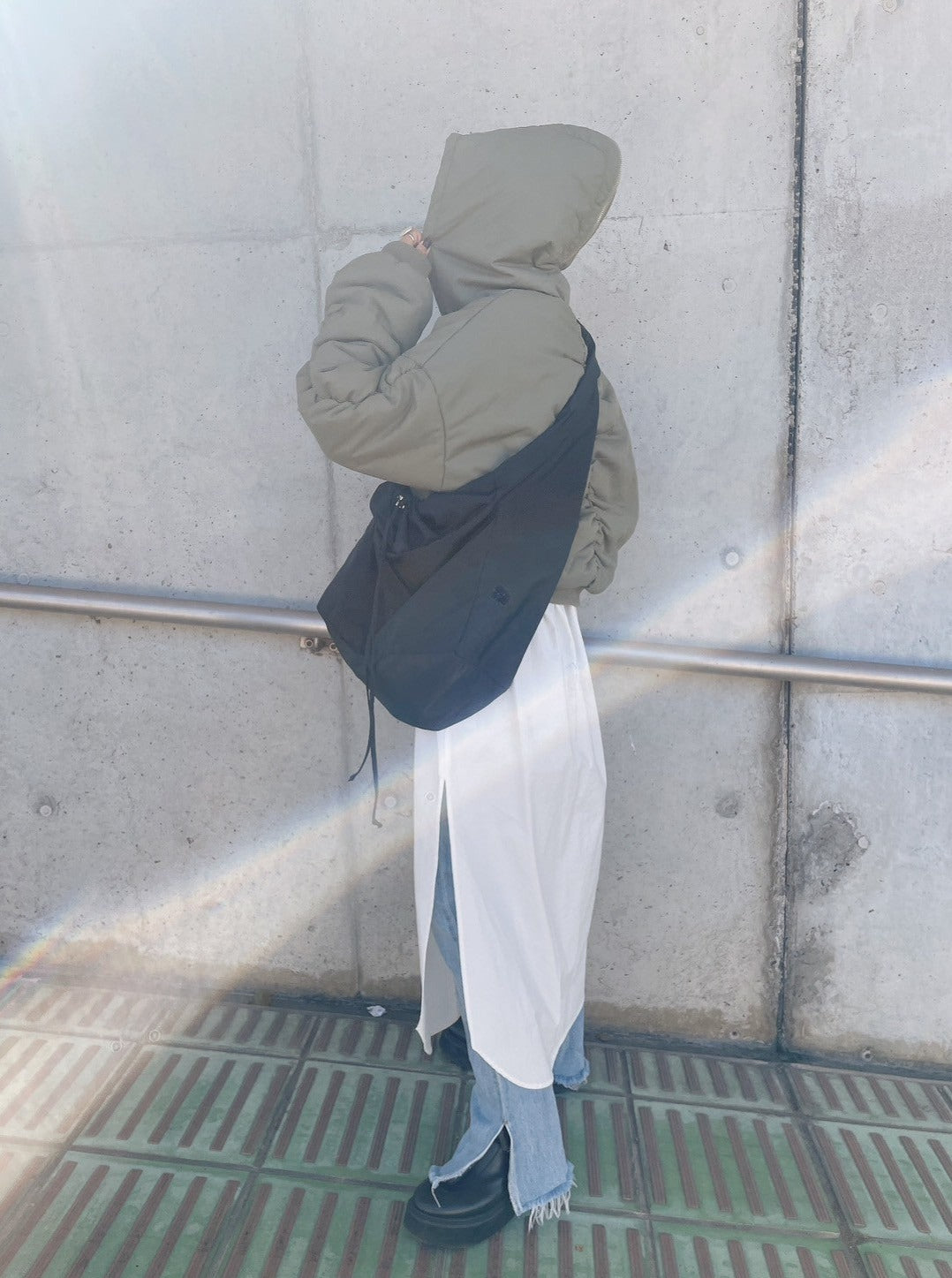 ＜AN2233344＞　クロップドMA-1
